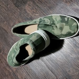 Very comfortable worn once